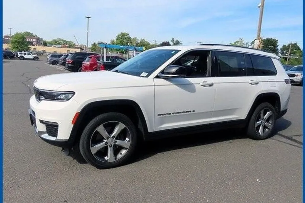 2021 Jeep Grand Cherokee Limited photo 1