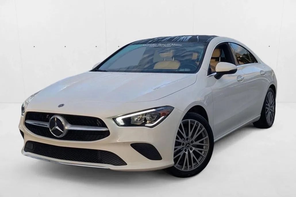 2023 Mercedes Benz CLA 250 photo 1