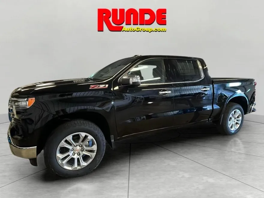 2026 Chevrolet Silverado 1500 LTZ photo 1