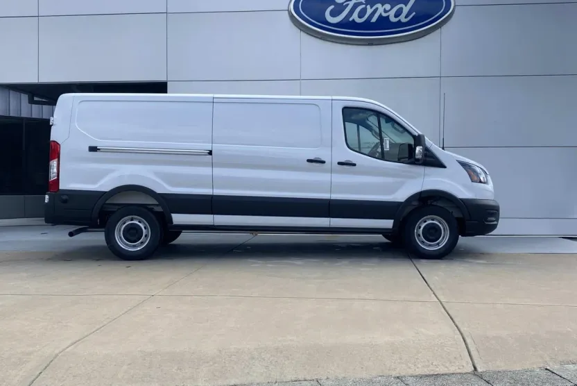 2025 Ford Transit Cargo Van photo 1
