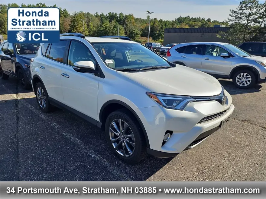 2018 Toyota RAV4 Limited photo 1