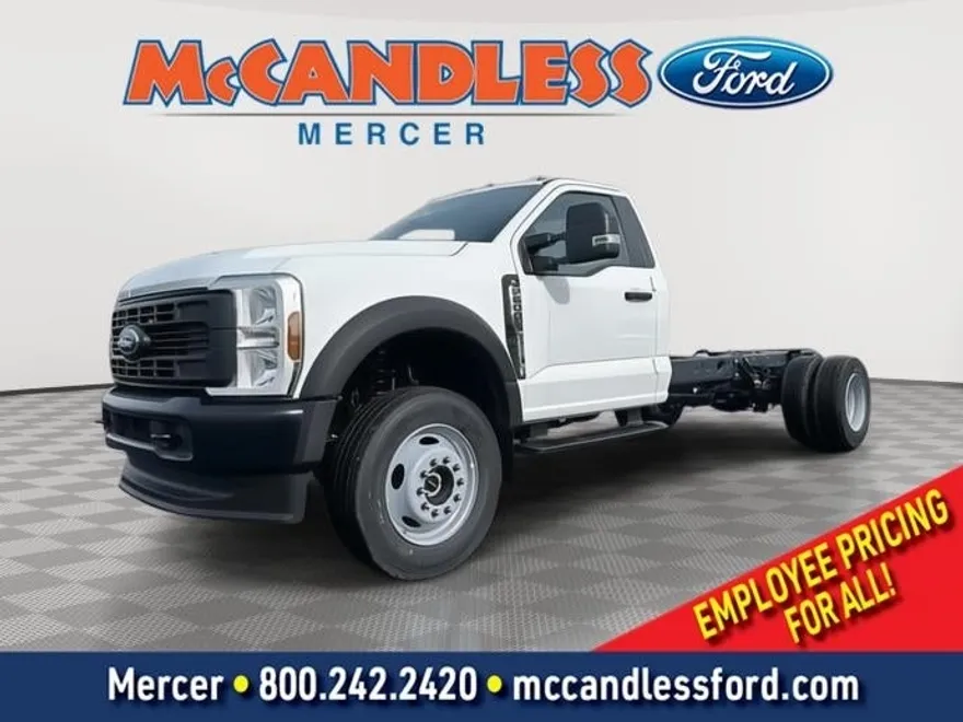 2024 Ford F-600 photo 1