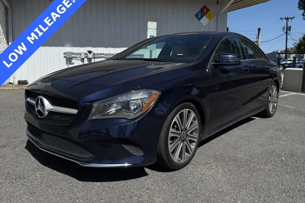 2018 Mercedes Benz CLA 250 photo 1