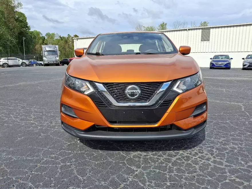 2022 Nissan Rogue Sport S photo 1