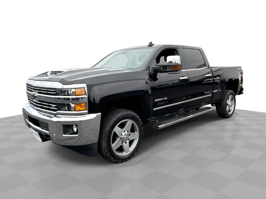 2017 Chevrolet Silverado 2500HD High Country photo 1