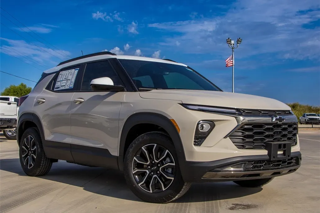 2026 Chevrolet Trailblazer ACTIV photo 1