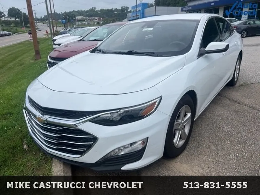 2023 Chevrolet Malibu 1LT photo 1