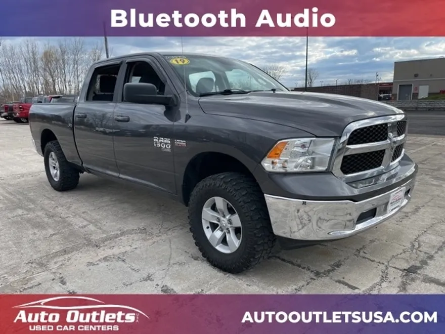 2019 Ram 1500 Classic photo 1