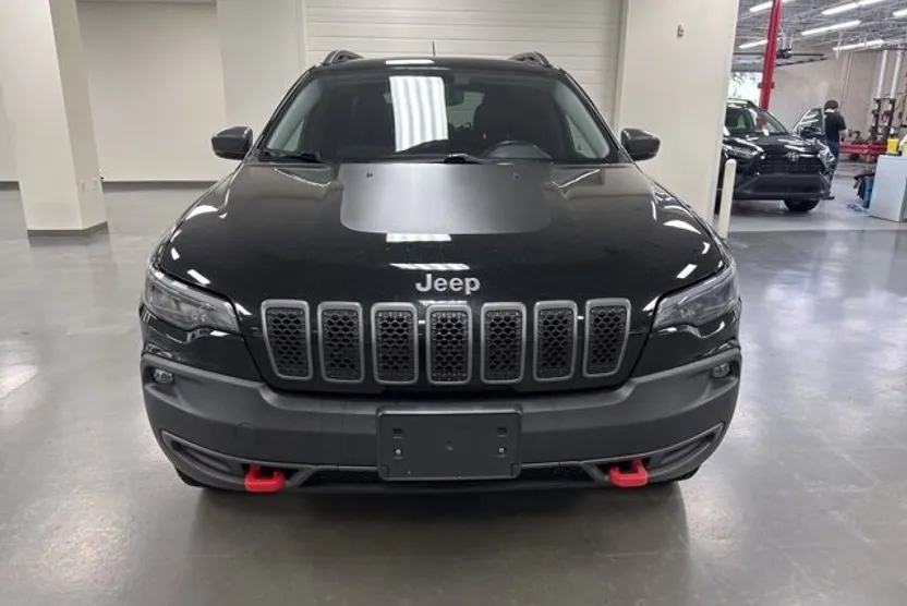 2020 Jeep Cherokee Trailhawk photo 1