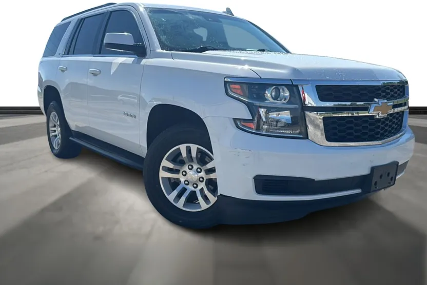2018 Chevrolet Tahoe LT photo 1