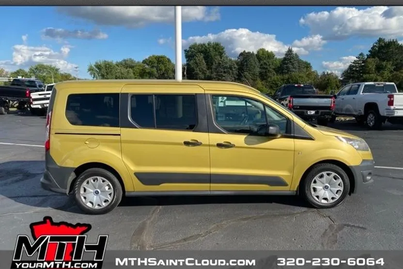 2017 Ford Transit Connect XL Wagon photo 1