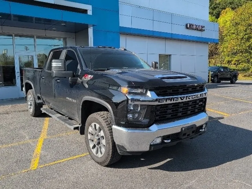 2021 Chevrolet Silverado 2500HD LT photo 1