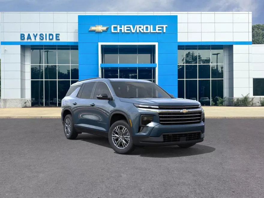 2026 Chevrolet Traverse photo 1