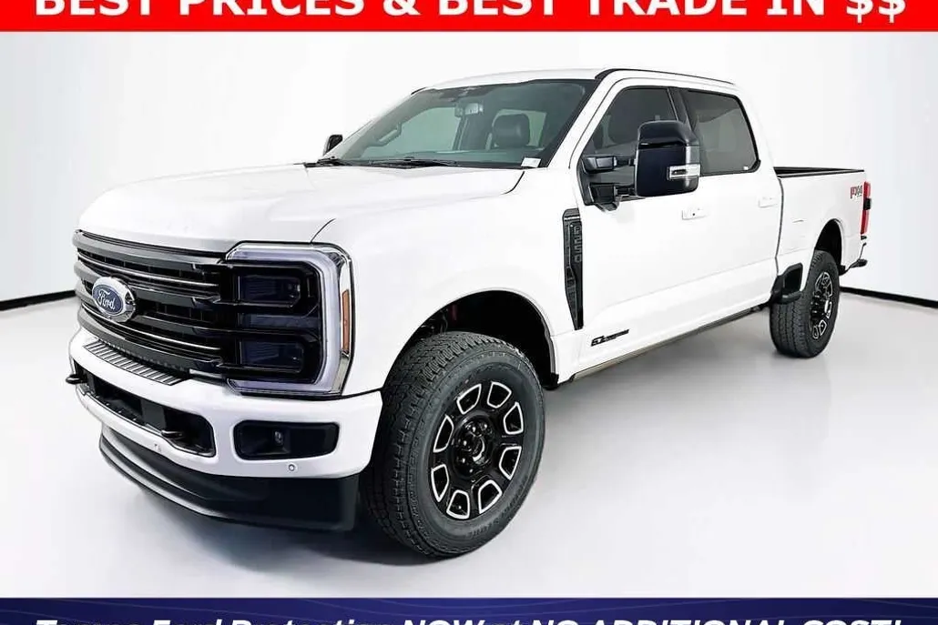 2025 Ford F-250 Platinum photo 1