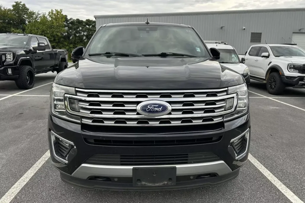 2019 Ford Expedition Limited photo 1