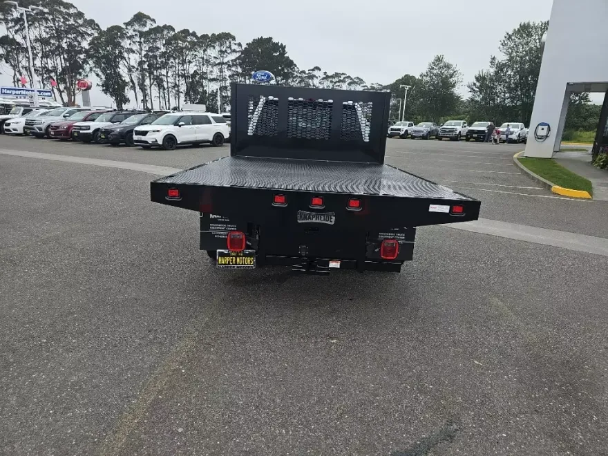 2024 Ford F-350 photo 1