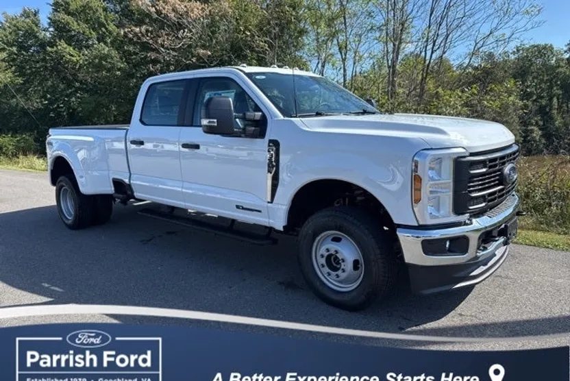 2026 Ford F-350 photo 1