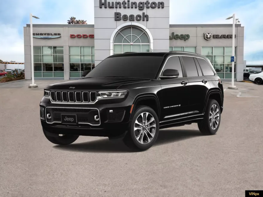2025 Jeep Grand Cherokee Overland photo 1