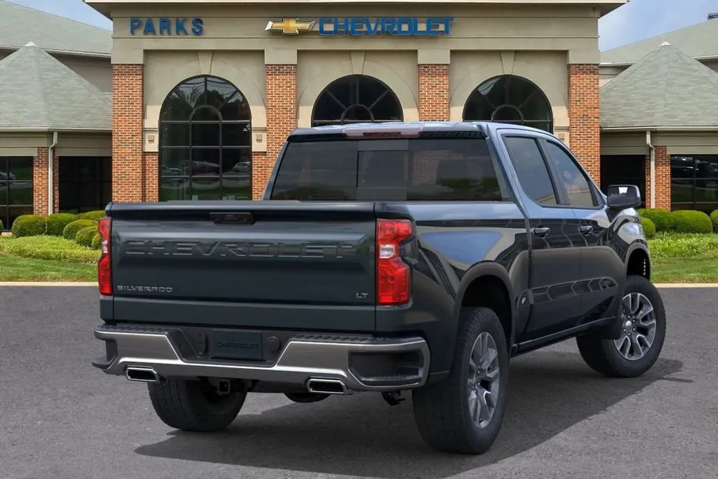 2026 Chevrolet Silverado 1500 LT photo 1
