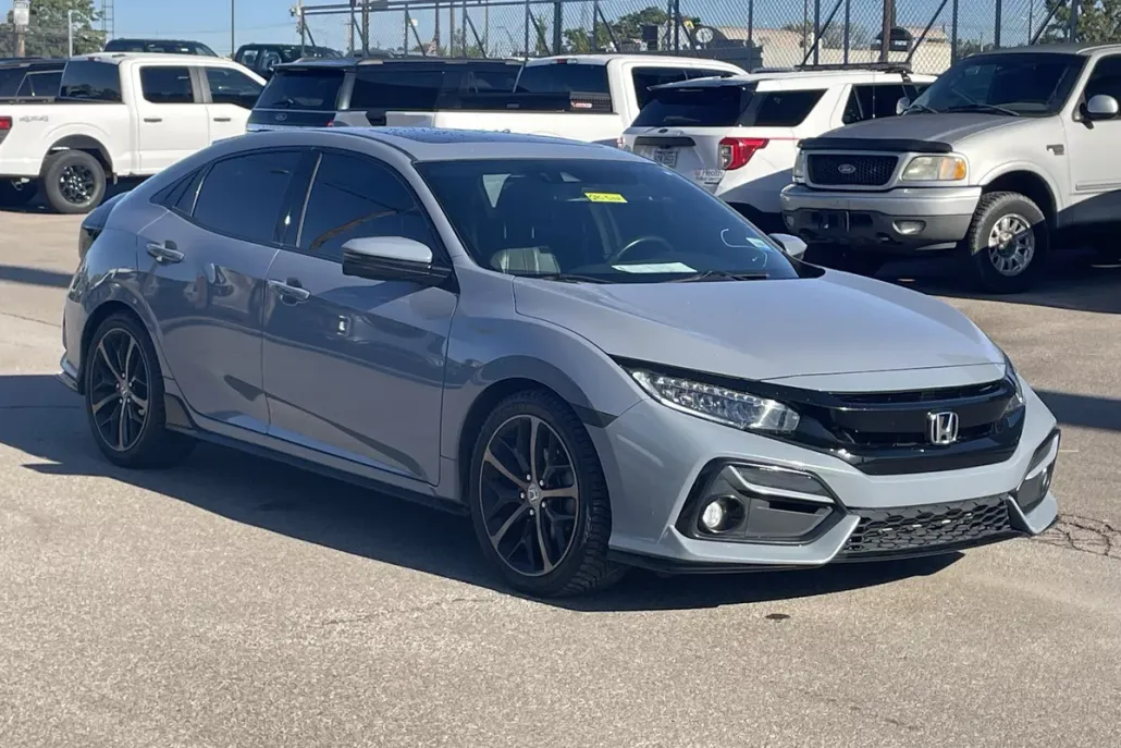 2021 Honda Civic Sport Touring photo 1