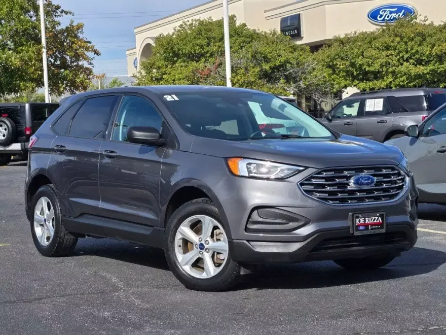 2021 Ford Edge SE photo 1
