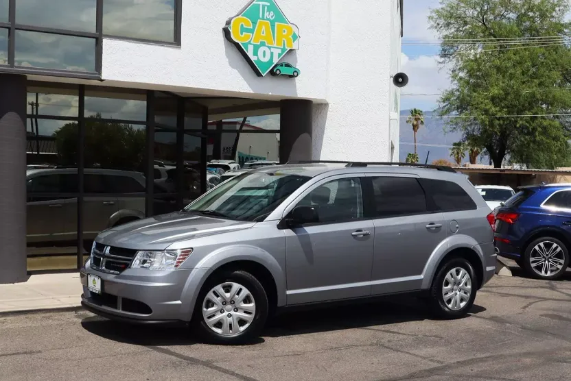 2020 Dodge Journey SE Value photo 1