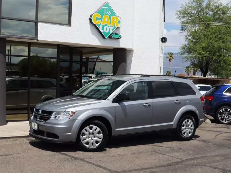 2020 Dodge Journey SE Value photo 1