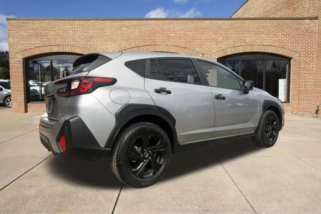 2024 Subaru Crosstrek Base photo 1