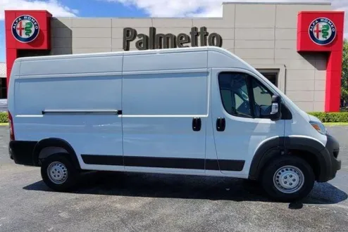 2025 Ram ProMaster 2500 photo 3