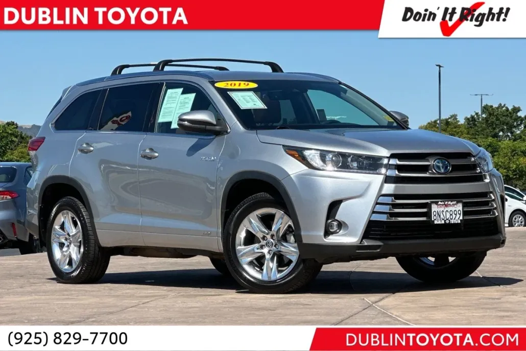 2019 Toyota Highlander Hybrid Limited photo 1