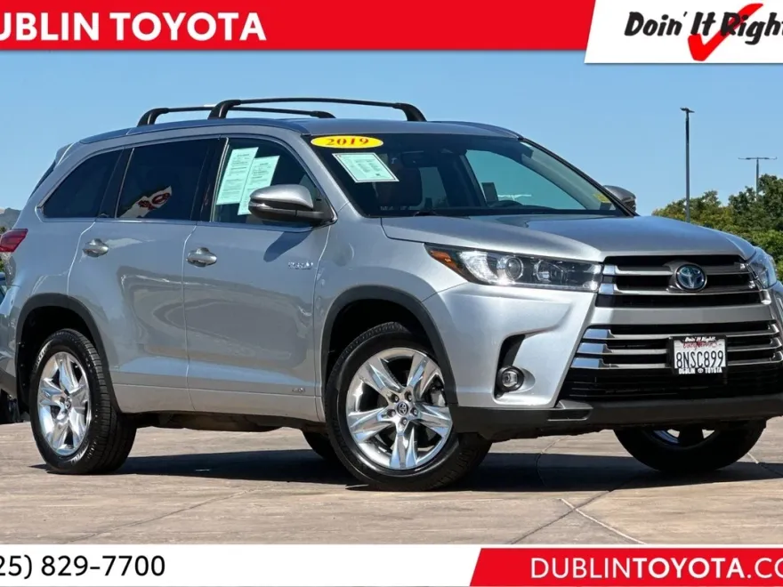 2019 Toyota Highlander Hybrid Limited photo 1