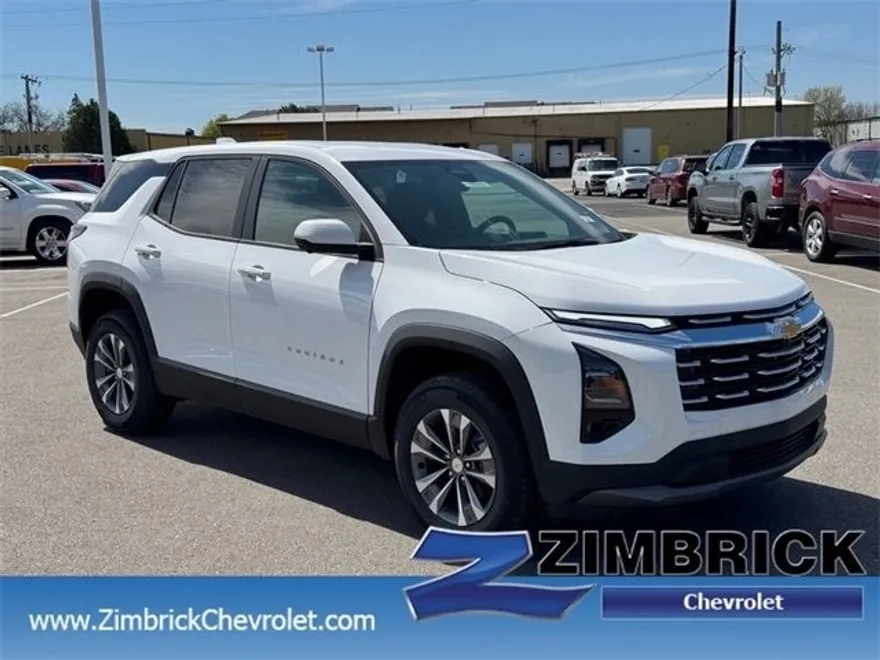 2025 Chevrolet Equinox LT photo 1