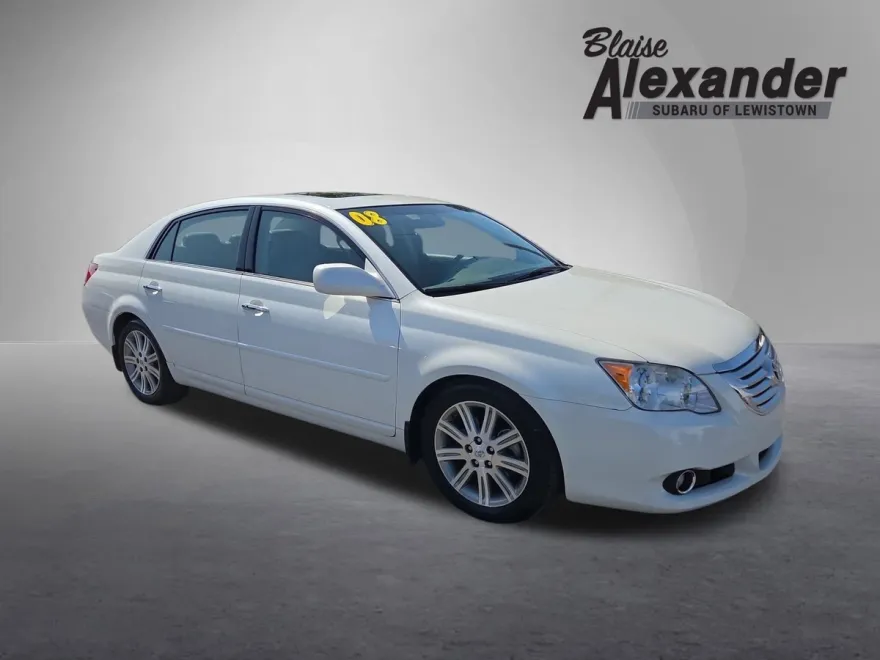 2008 Toyota Avalon Limited photo 1