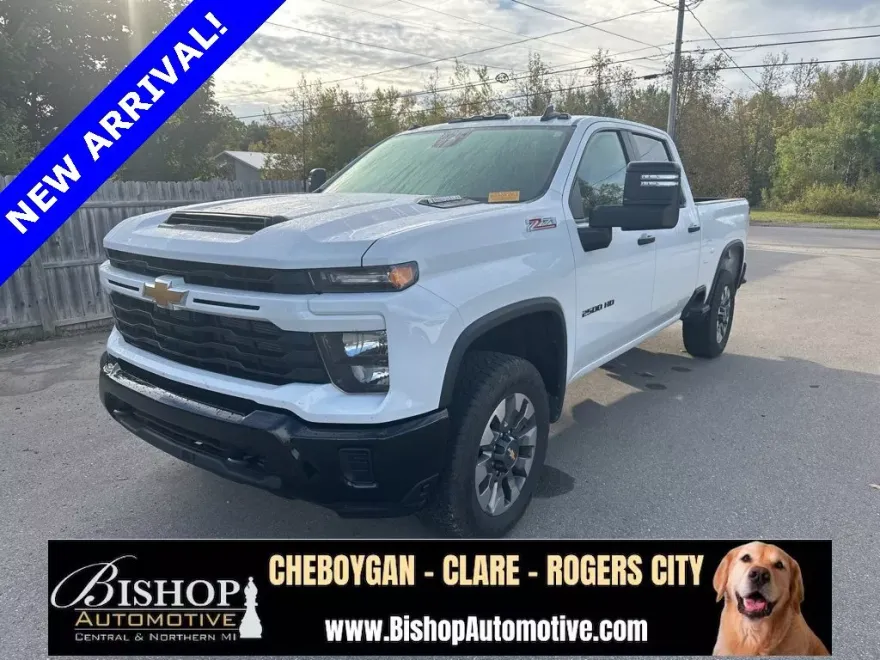 2024 Chevrolet Silverado 2500HD Custom photo 1