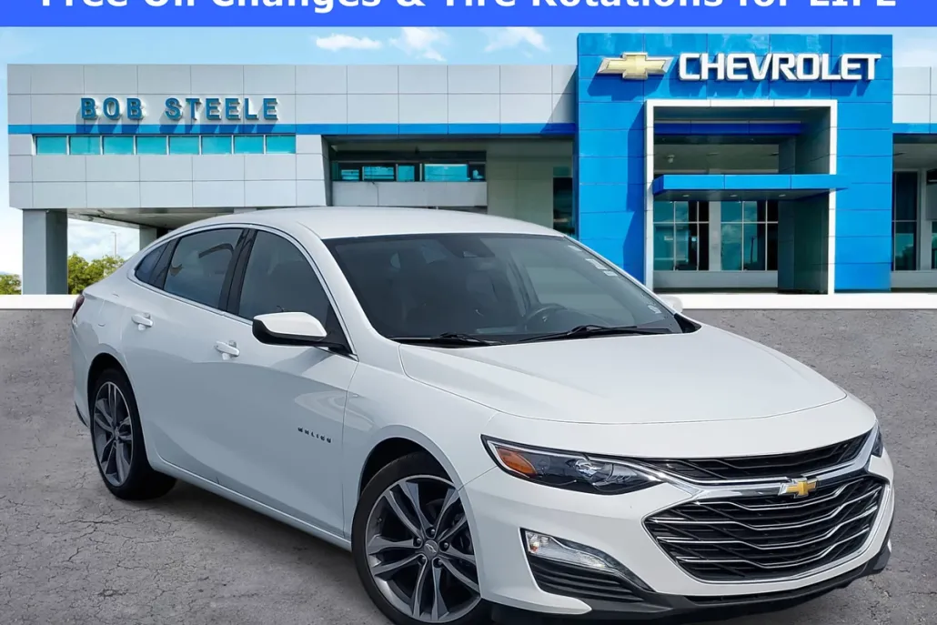 2023 Chevrolet Malibu 1LT photo 1