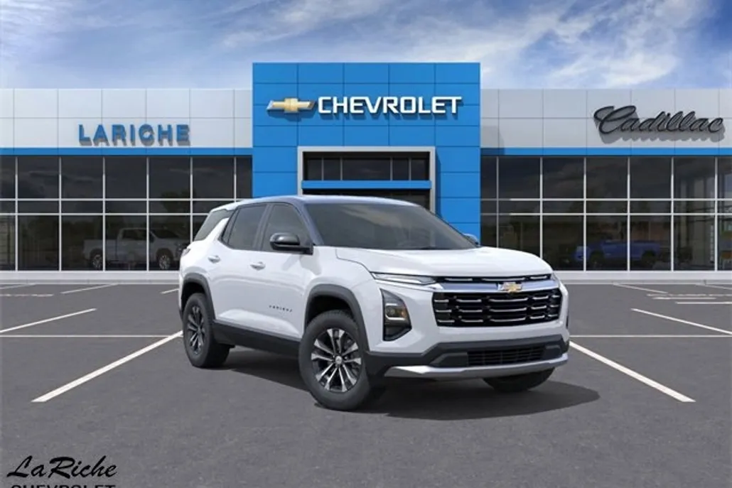 2026 Chevrolet Equinox LT photo 1