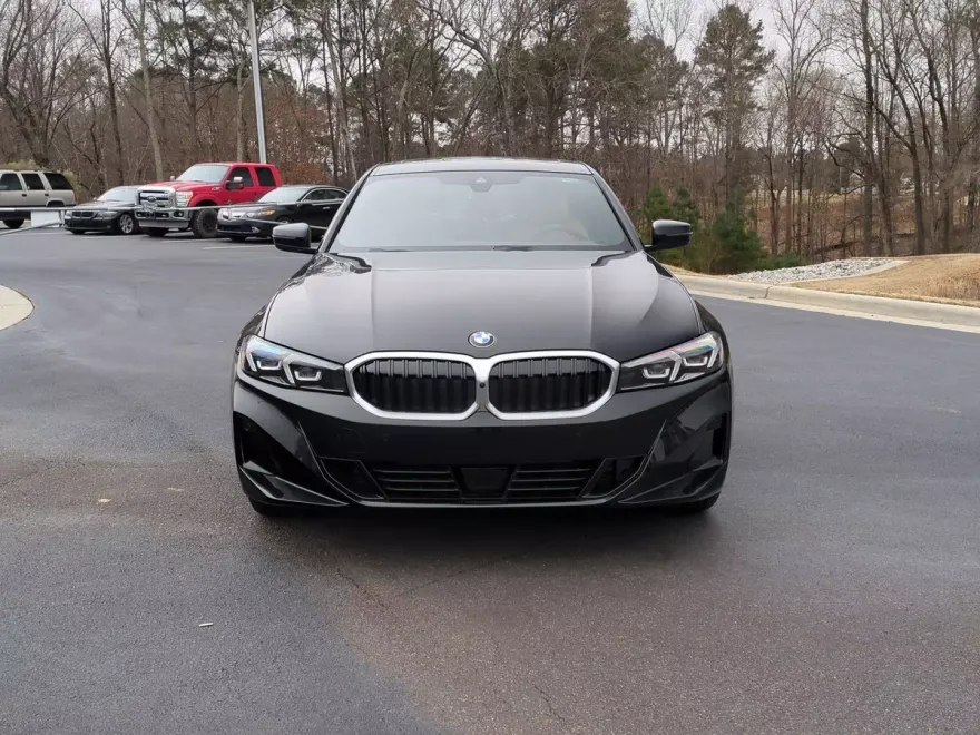 2025 Bmw 330i photo 1