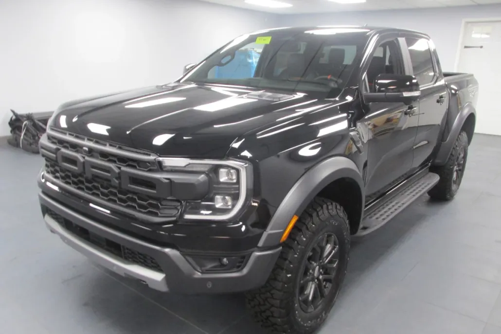 2025 Ford Ranger Raptor photo 1
