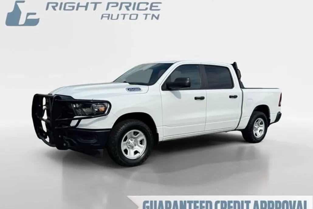 2017 Ram 1500 Sport photo 1