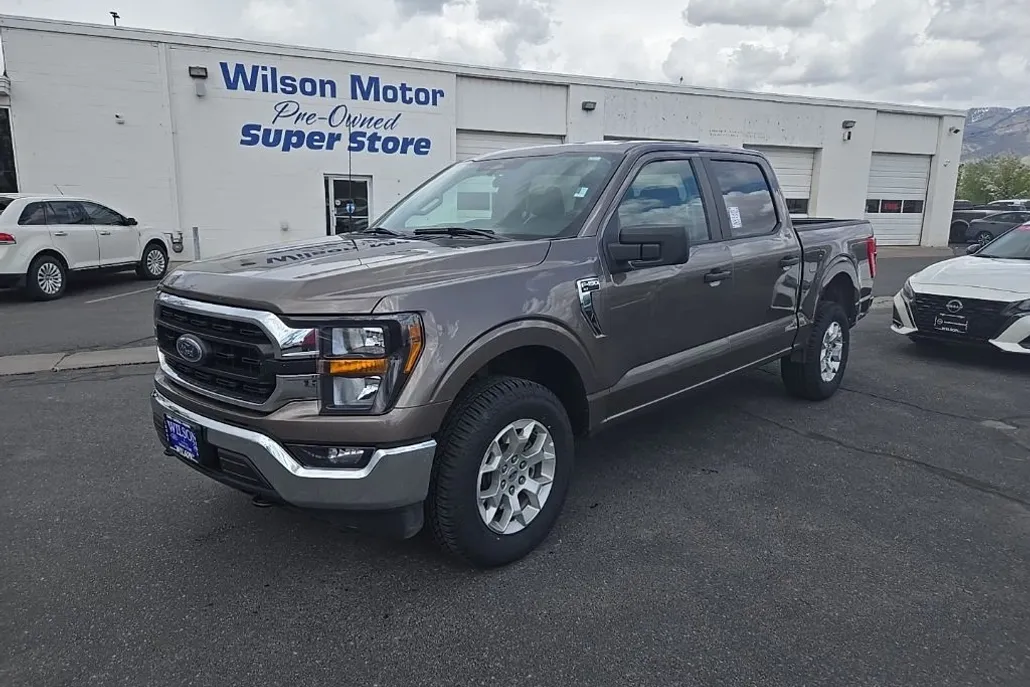 2023 Ford F-150 XLT photo 1
