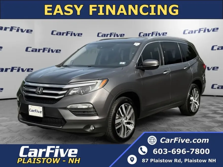 2017 Honda Pilot Touring photo 1