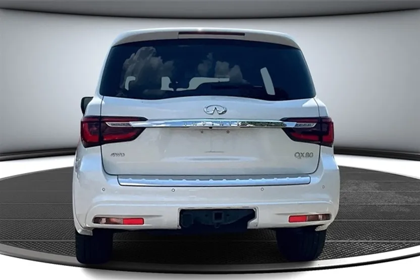 2022 Infiniti QX80 Sensory photo 1