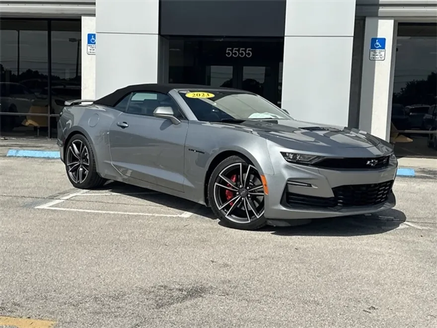 2023 Chevrolet Camaro 2SS photo 1