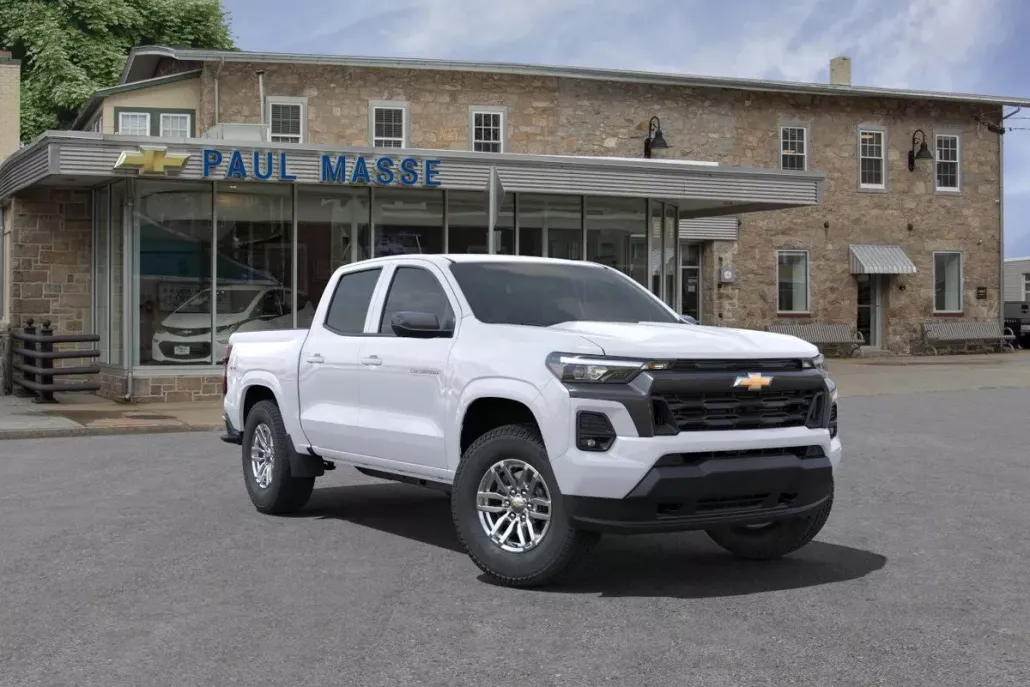 2025 Chevrolet Colorado Work Truck LT photo 1