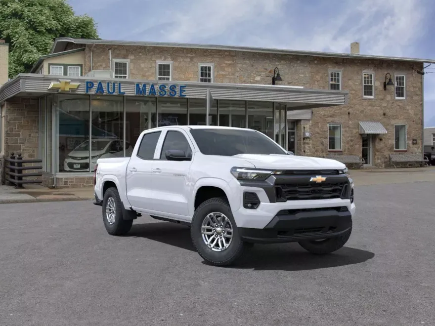 2025 Chevrolet Colorado Work Truck LT photo 1