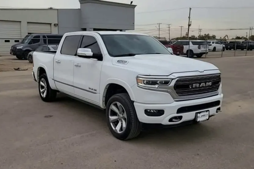 2021 Ram 1500 Limited photo 1