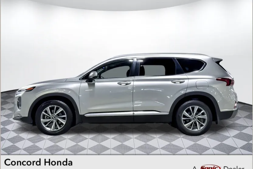 2020 Hyundai Santa Fe SEL photo 1