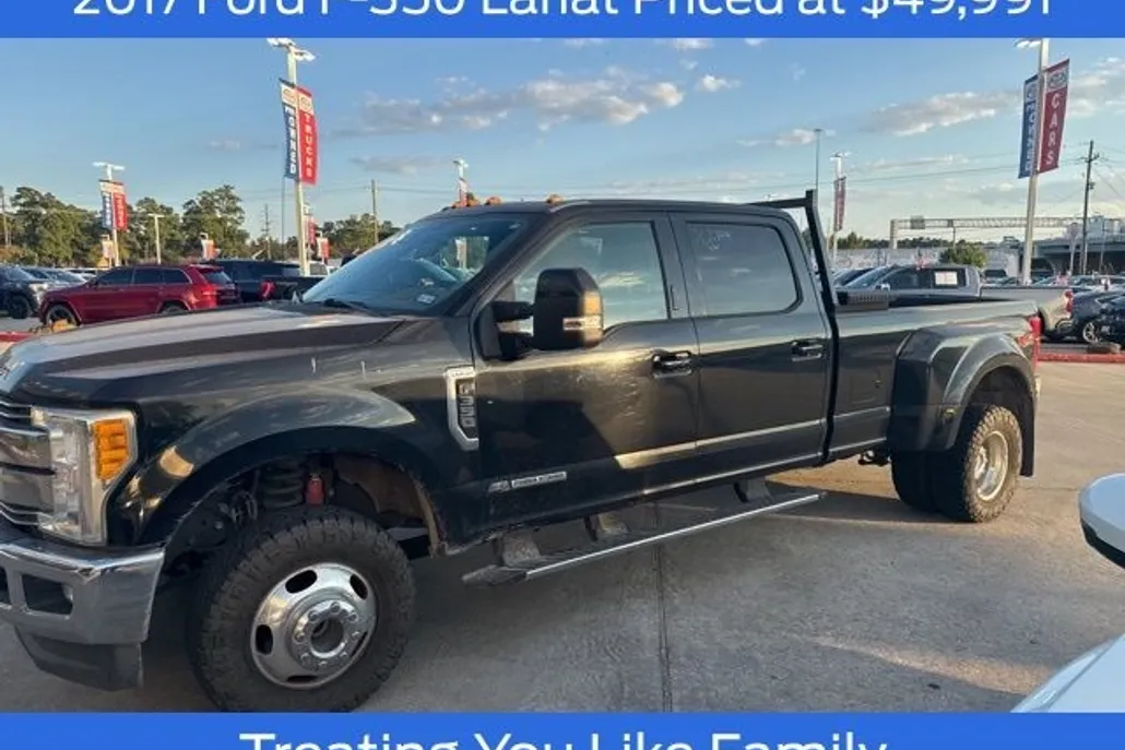2017 Ford F-350 photo 1