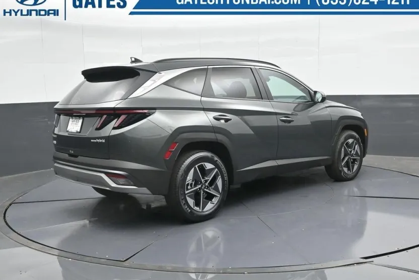 2025 Hyundai Tucson Hybrid SEL Convenience photo 1