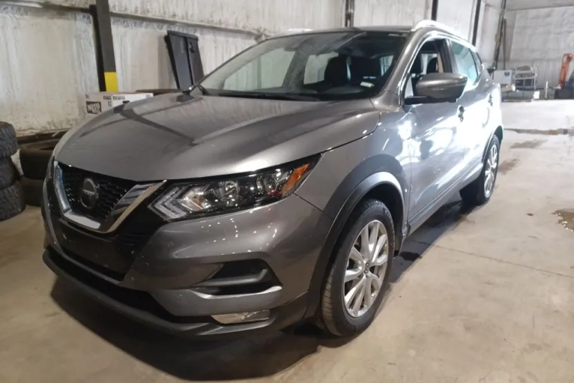 2022 Nissan Rogue Sport SV photo 1